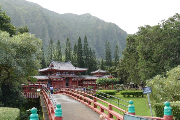Hawaii Valley of the Temples