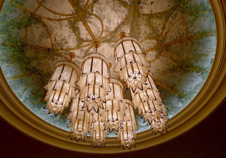 Encore Las Vegas Room Decor